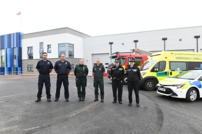 Bluelight partners outside Hebburn Community Tri-Station